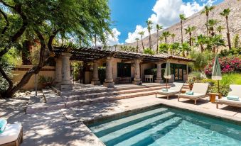 Lux - Historic Tennis Club Enclave - King Beds