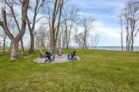 Hidden Haven - Luxury Cottage w/ Hot Tub & Scenic Views