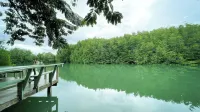 Rimsira Hotels in Amphoe Pathio