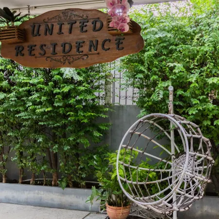 United Residence Ekamai Bangkok Отели рядом с достопримечательностью «Тхонг Лор»