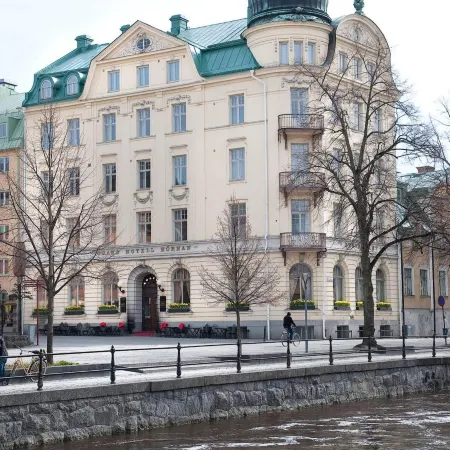 Grand Hotell Hörnan Отели рядом с достопримечательностью «Flogsta»