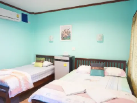 แหลมทองรีสอร์ท โรงแรมในอำเภอ ดอนสัก