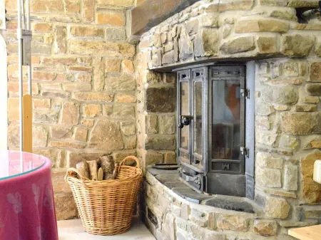 Luxury Pet Friendly Chalet in Bièvre Near Forest