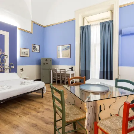 Let's B&B