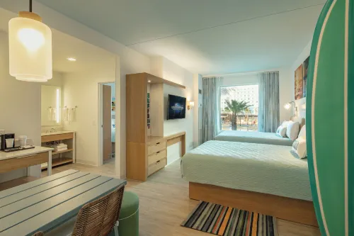 Universal's Endless Summer Resort – Dockside Inn and Suites