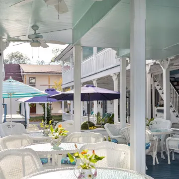 Bayfront Westcott House Bed & Breakfast