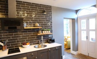 No.12 Self Check-in Apartments