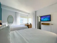 Marseilles Beachfront Hotel Hotels near Hyde Beach