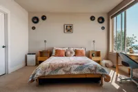 Stunning House with Views of Puget Sound! Ideal for Family Reunions Hotels in Edmonds