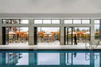 Naturally Pacific Resort Hotels in Campbell River