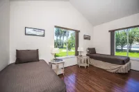 Swiss 23 - Lake Stephanie