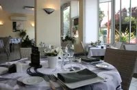LES TERRASSES DE BORDA - Frühstück
