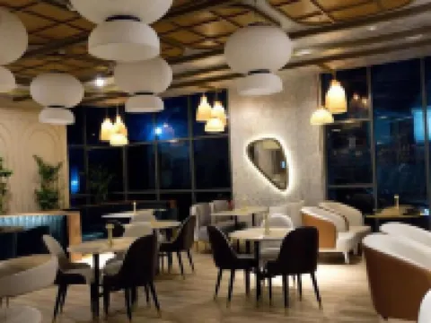 DEKINGS LUXURY AND SUITES Hotels in Awka