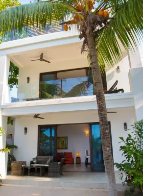 Bella Luna Beach House #227487
