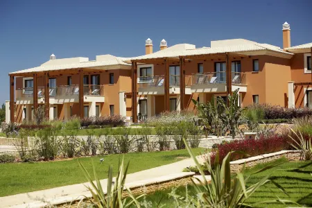 Monte Santo Resort