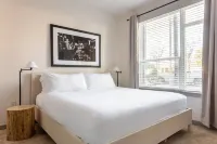 Kasa Love Field-Medical District Dallas - Condos