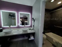무어 로지 모텔