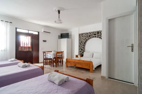 Holiday Beach Resort Santorini