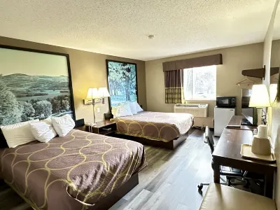 Super 8 by Wyndham Latham/Albany Airport Hotels near Cumberland Farms