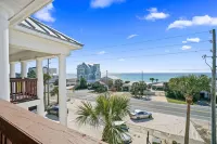 Beach House - Sunny Daze Hotels in Sunnyside