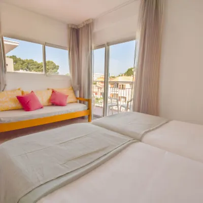 Houm Nets - Adults Only Hotels near Playa de Palma Beach