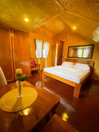 Ced Garden Отели рядом с достопримечательностью «Остров Минилок»