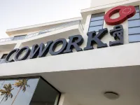 Cowork Lab Suites Hotel dekat Bandar Udara Internasional Maputo
