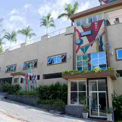 基裡裡花園飯店 Hotel Exterior