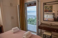 Brentanos Apartments - A - View of Paradise Hotels in Agii Deka