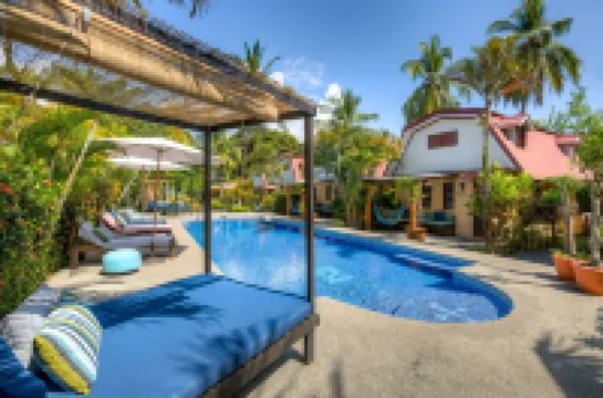 Encantada Ocean Cottages Hotels in Esterillos Este