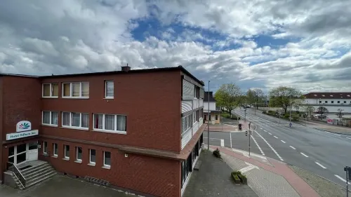 Hotel Gifhorn Inn Отели в г. Гифхорн