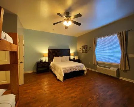 Copperhead Lodge and Resort Cabin Rentals Hotels in Union County