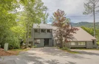 Charming & Cozy 2BR Condo with AC & Loon Mtn Views Hotels near White Mountains
