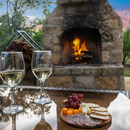 Luxury Home with Fire Pit & Hill Country Views