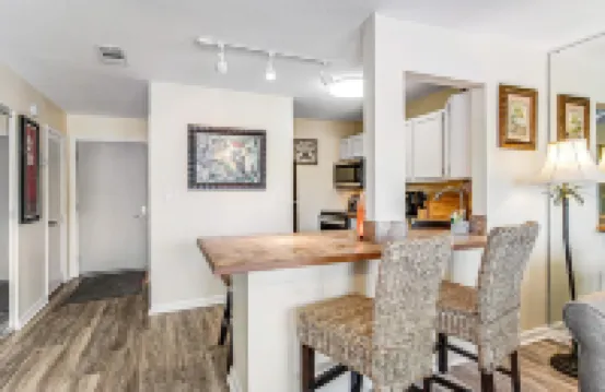 Sparkling Studio with Shared Pools, Hot Tubs, Golf, Tennis, & a Private Beach