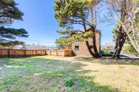 Cape Meares Overlook Hotels in Cape Meares