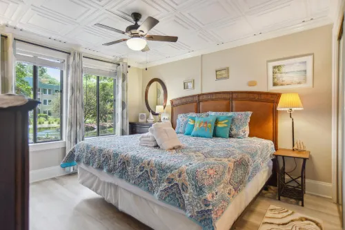 Pools, Tennis Courts and Scenic Balcony Views - Charming Coastal Getaway