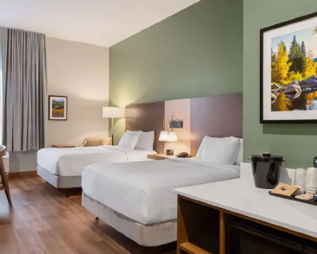 La Quinta Inn and Suites by Wyndham Lincoln Hotels in Placer County