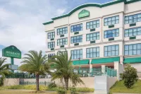 홀리데이 인 익스프레스 걸프포트 비치 바이 IHG 패스 크리스티안 호텔