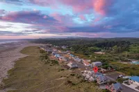 Hot Tub and Stunning Ocean Views - Beautiful Coastal Getaway Hotel a Moclips