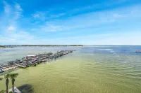 Spectacular Water Views and Resort Amenities - Exquisite Coastal Oasis