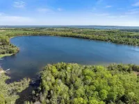 Serene Cottage Retreat on Lake Nowland in Charlevoix Hotels in Eveline Township