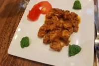Food Qila Hotel & Guest House Các khách sạn gần Sunway Lagoon