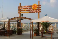 Hotel Thea - Parkplatz