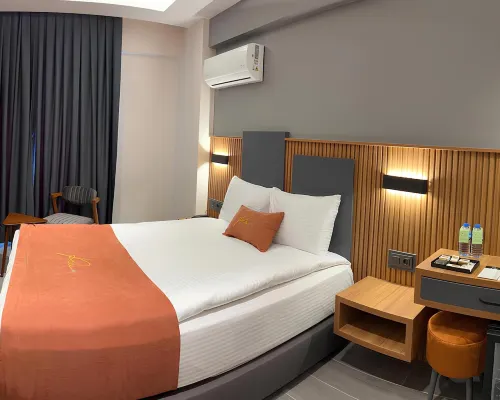 โรงแรม รอย อิซมิร์ โรงแรมใกล้ฮาร์เบอร์