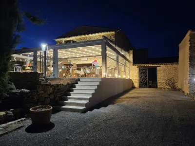 Les Grandes Mollières Các khách sạn ở Chateau-Arnoux-Saint-Auban