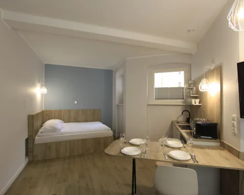 Rentoom Apartamenty Łazienna 9 Hotele w: Toruń