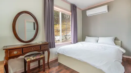 Seokmodo Supsokbadapunggyeong Pension Отели рядом с достопримечательностью «Bomunsa Temple»