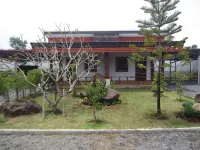 Pialo Resort Hotels in Na Wang