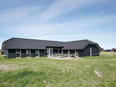 Holiday Home for 24 Guests, Brovst